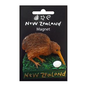 Magnets Stickers: Magnet NZ Kiwi w/Egg