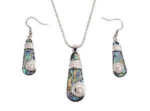 Boxed Paua Toki Laser Engraving Pendant set
