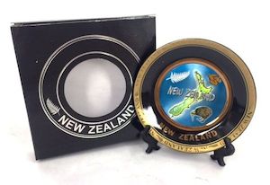 Ceramic Plate 4.5" Nz Map W/stand