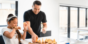 What is a 10-year building guarantee?