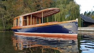 Products: Landamores Frolic 31 Luxury Electric Launch – NZ Electric Boat Co