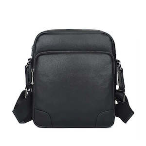 Men's Leather Crossbody Bag – Compact Black Design for Everyday Essentials