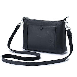 Womens Crossbody Bags: Black Leather Crossbody Bag for Women – Stylish and Functional