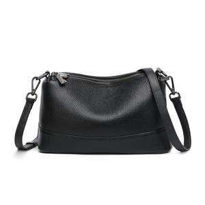 Womens Bags: Leather Crossbody Shoulder Bag – Multi-Pocket Design