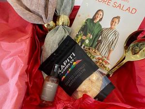 Gifts For Her: Celebrate Christmas