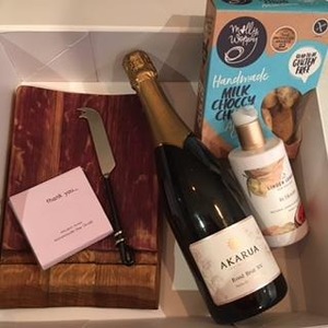 Gorgeous Gesture & Gluten Free!