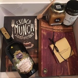A New Home or Sumptuous Pantry Gifts