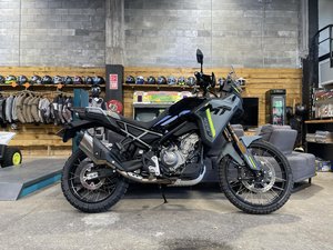 Products: CFmoto 450MT