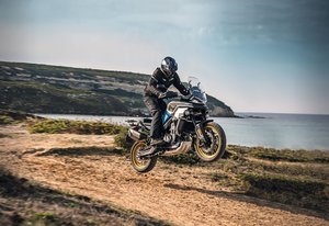 Products: CFmoto 800MT - Touring