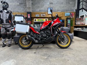Products: Moto Morini X-Cape 650