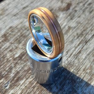 Products: NZ Native Tawa with Stainless Steel Core and Copper Band - NZ NATIVE WOOD RINGS