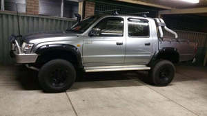 Toyota Hilux 167 Series 1997 2004: Kut Snake Flares for Toyota Hilux LN167 1991 - 2004