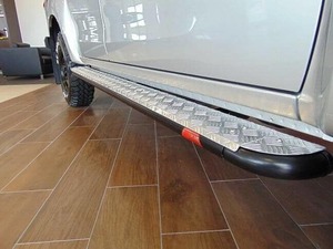 Nissan Safari Gu2 Patrol Y61 2005 2009: MCC Side Steps 030-09 for Nissan Patrol GU 2005 - 2016