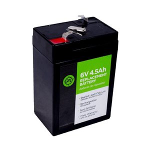 Batteries: Fuji Battery 6V (2Cr5)