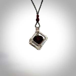 Red Jasper Stone: HEART SAFE