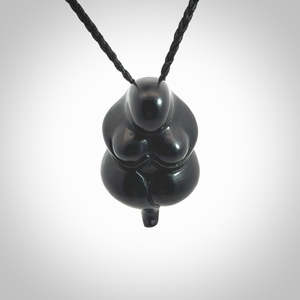 Faire Wholesale: MIDNIGHT GODDESS