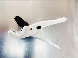 [2831] PB pipe cutter
