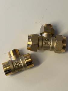 [BRF1030] Brass Reducing Tee With Crox Nuts 20x15x20mm (Male)