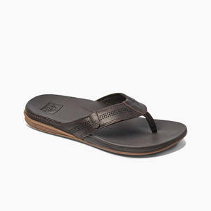 Mens Footwear: Reef Cushion Lux Sandals