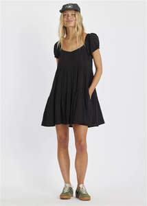 Sisstrevolution Surfer Breeze SS Woven Dresses