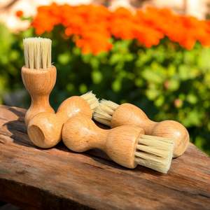 Eco Horse: Eco Horse Pocket Hoof Brush