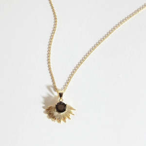 Jewellery: Solace Necklace Gold - Silver Linings