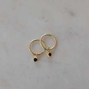 Jewellery: Mini Rock Sleepers Black - Sophie