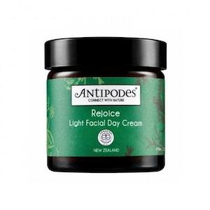 Antipodes: Antipodes Rejoice Light Facial Day Cream