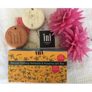 [Clearance] Ini Natural Clothing Refresher & Protector Gift packs