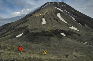 Products: Mt Taranaki 2010 - 04 - Occasional Climber