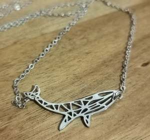 Ocean Gypsy Fashion Jewellery: Hump Back Whale Silver Coated Necklace
