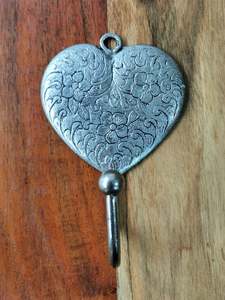 Metal Heart Hook With Flower Detailing