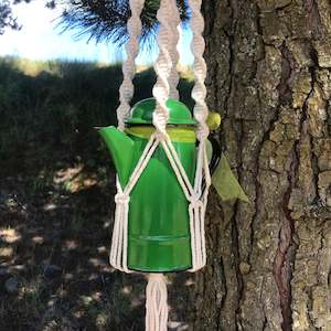 Dream Catcher Featured: Plant hanger single cream