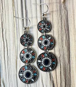 Earrings triple mandala