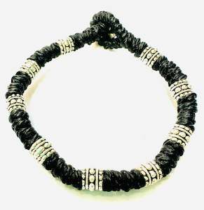 Boho Bracelets: Bracelet on string with beads