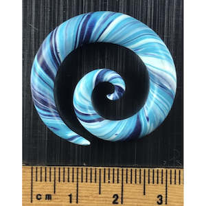 Ear Stretcher: Nr D610 Spiral ear gauge 6mm