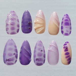Frontpage: Violet Hour - Made To Order