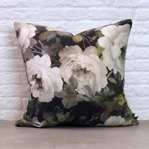 Cushions: Victoria Emerald Cushion 55 x 55