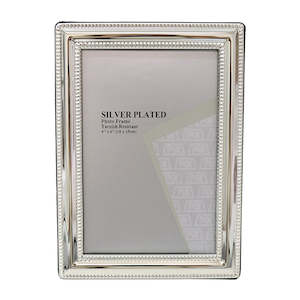 Silver Plated Beaded Frame 4x6