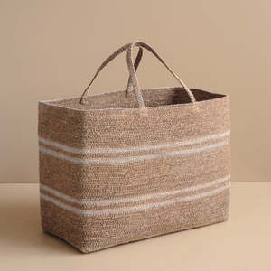 Potare Clay Basket