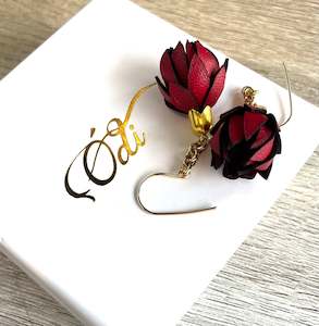 Wild Flower Collections: Lipstick Red- Wild Flowers-in your choice of Fittings