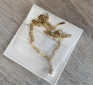 Pearls: Fresh Water Pearl Paperclip Chain Necklace