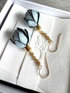 Popular: Light Blue Wild Flower Leather Chain Earrings