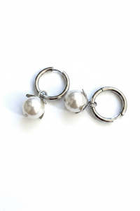 Botanical Pearls on Hoops Silver