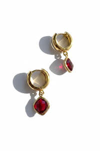 The Odi Edit: Lipstick Vintage Red Rhombus Jewel on Huggies Gold