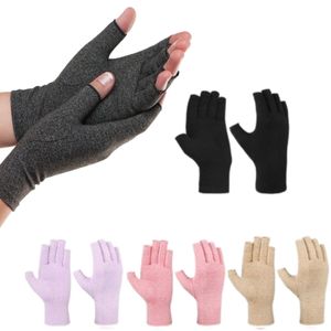 Accessories Gloves: Warm Compression Gloves