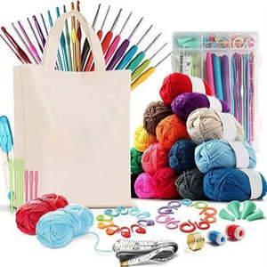 Art Craft Photos Sewing Knitting Crochet: 73-Piece Yarn Balls & Tote Bag Crochet Kit