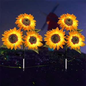 Sunflower Solar Outdoor Garden Lights 3 Head