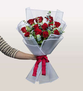 New Baby Gift Boxes: Red Roses Bouquet