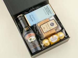 Romantic Gift Baskets: Sweet Baileys Gift Box
